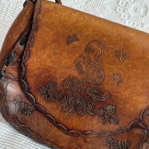 vintage MUSHROOM hand tooled leather bag boho hippie beauty